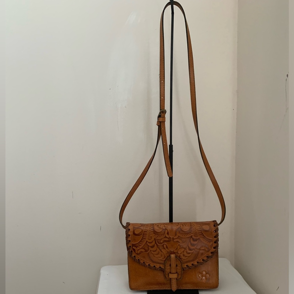 Patricia Nash Lanza Leather Crossbody Bag